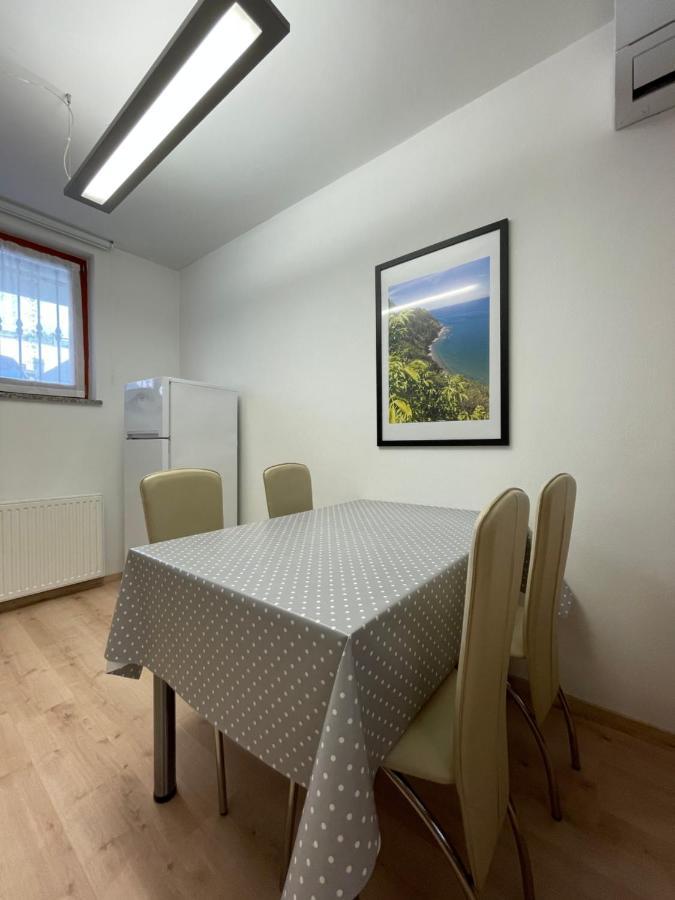 Apartment Sotlar Izola Exterior foto